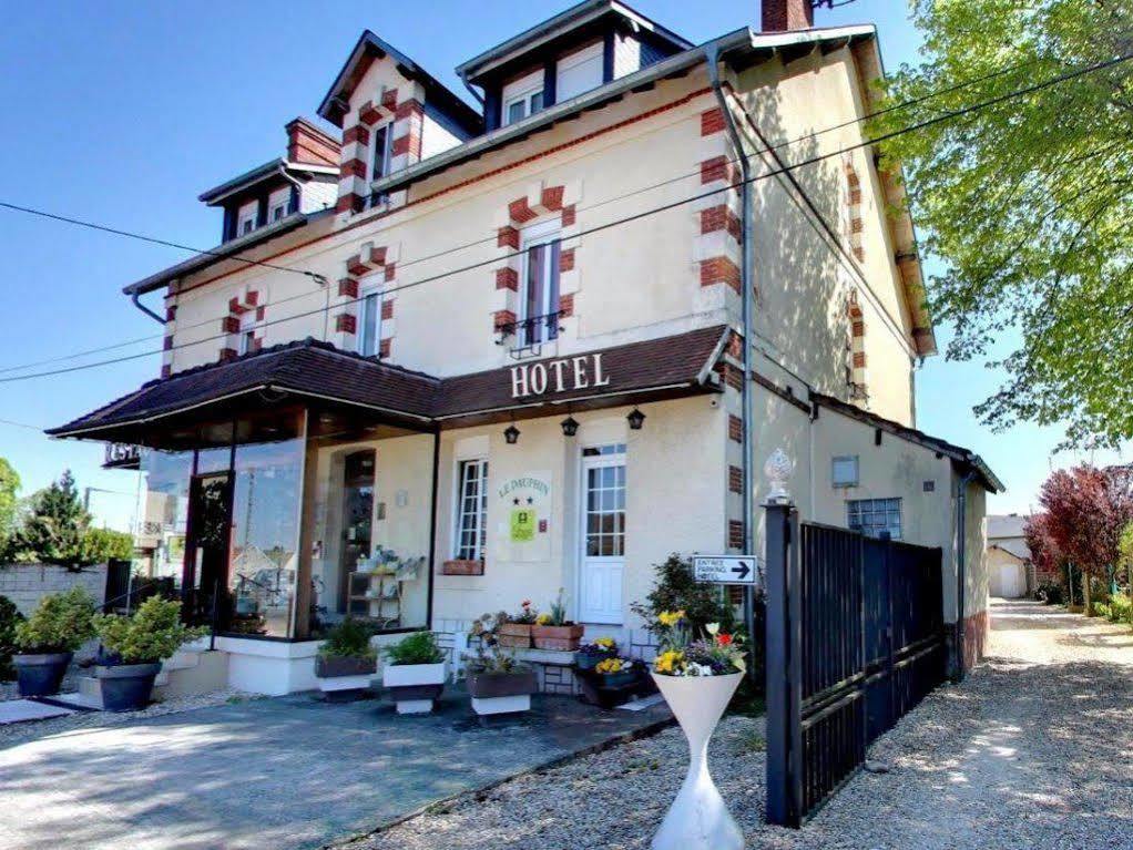 Logis Hotels Restaurant Le Dauphin Salbris Exteriér fotografie